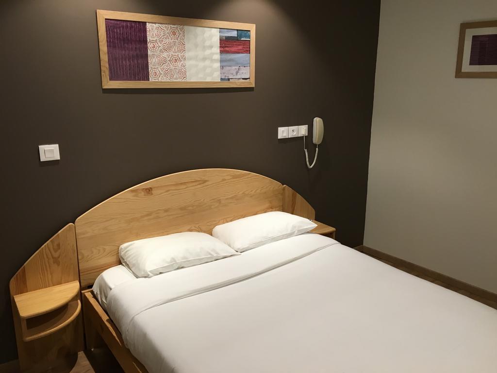 Hotel Saint Jean Bourges Luaran gambar